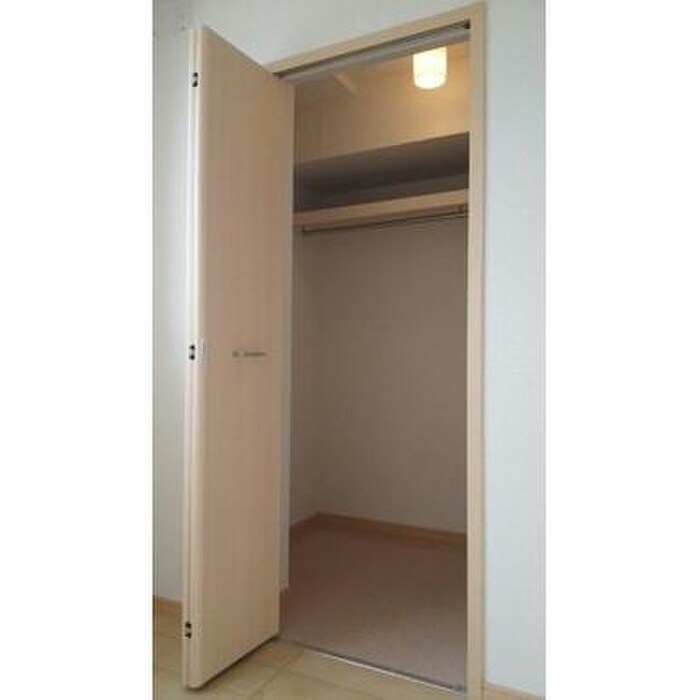 グロリア　レジデンスの物件内観写真