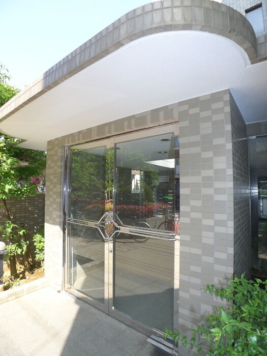 イーストパーク胡録台の物件外観写真