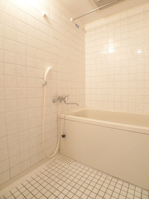 イーストパーク胡録台の物件内観写真