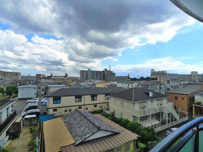 イーストパーク胡録台の物件内観写真