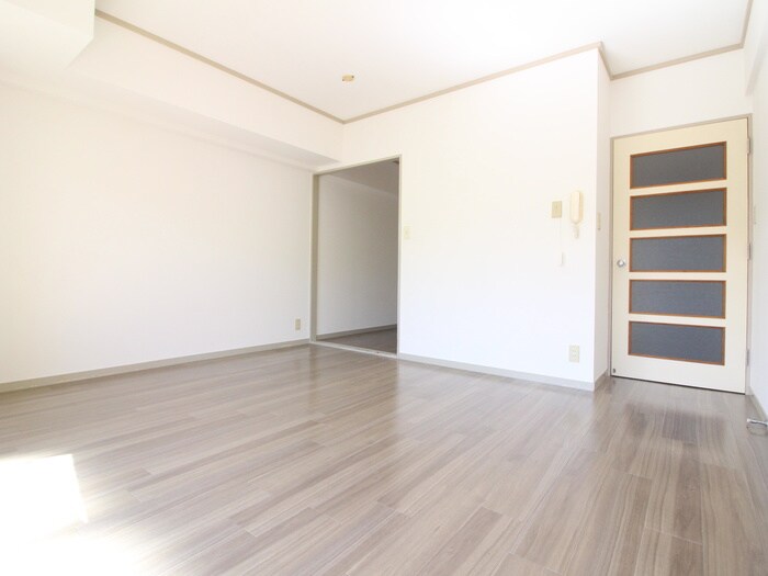 シャルマン２の物件内観写真