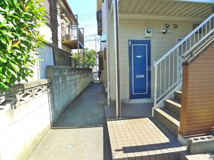 アベニュウ・アイの物件外観写真