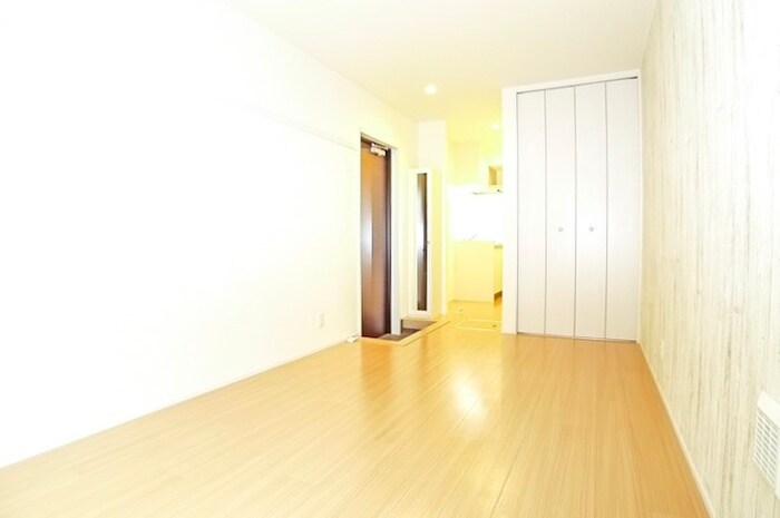 カルミア一之江の物件内観写真