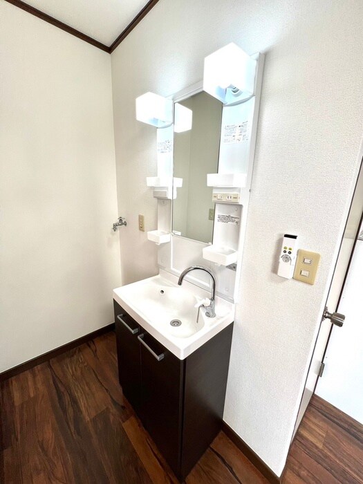 アーバン東雲Ａの物件内観写真