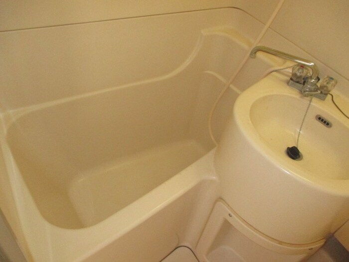 鶴田第一ビルの物件内観写真