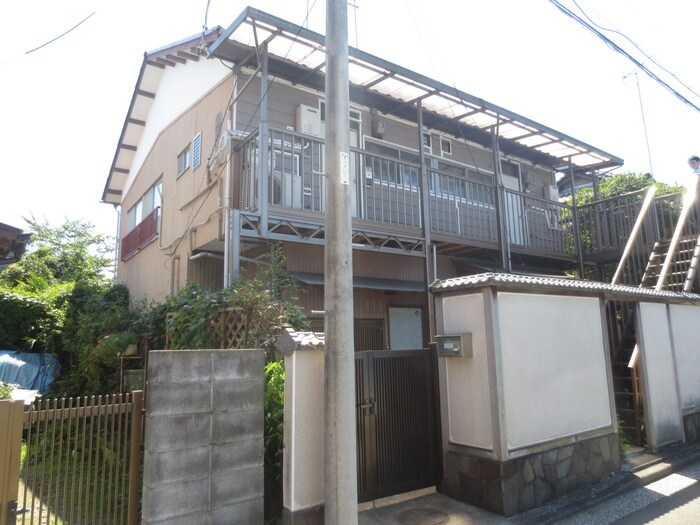 御所ヶ谷荘の物件外観写真