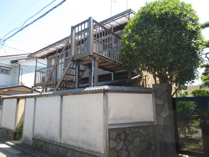 御所ヶ谷荘の物件外観写真