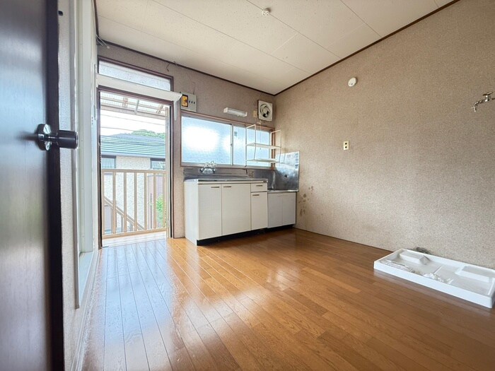 御所ヶ谷荘の物件内観写真