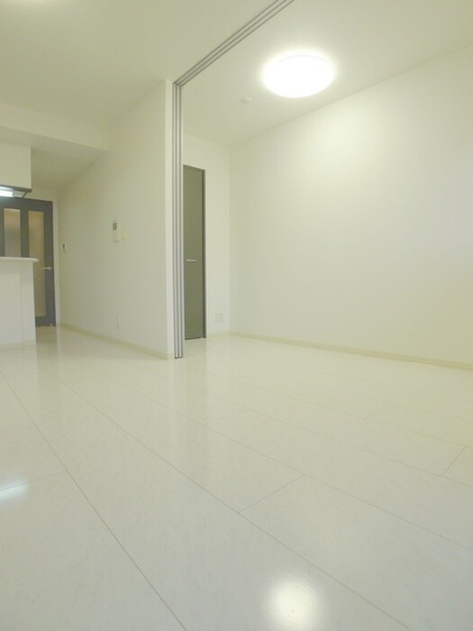 アン・ボルヌの物件内観写真