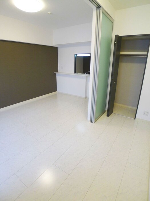 アン・ボルヌの物件内観写真