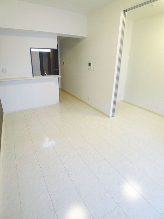 アン・ボルヌの物件内観写真