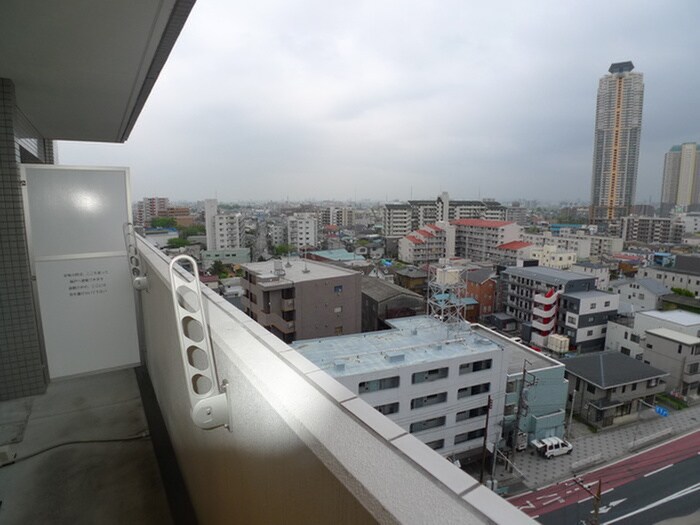 アン・ボルヌの物件内観写真