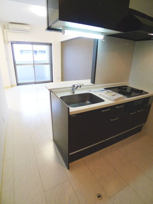 アン・ボルヌの物件内観写真