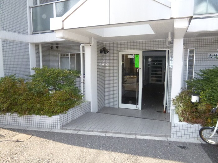 カサグランデ蓮根の物件外観写真