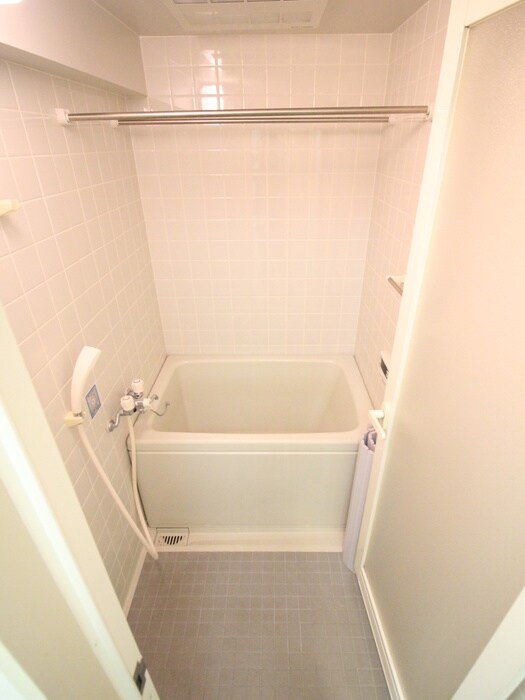 グランシャリオ国立の物件内観写真