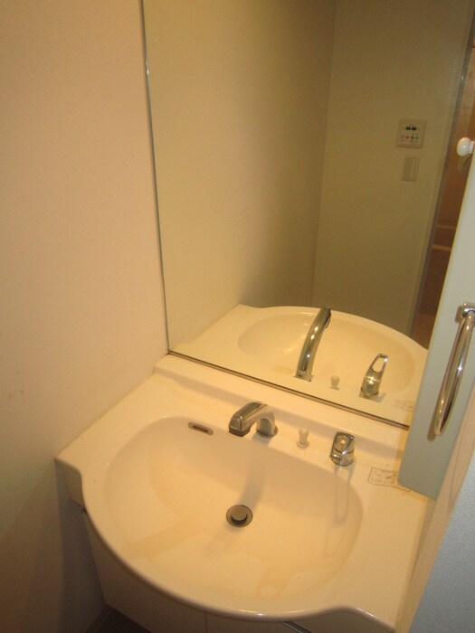 ユニフォ－ト目黒中町の物件内観写真