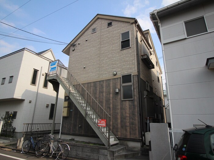 フロイデンブルクの物件外観写真