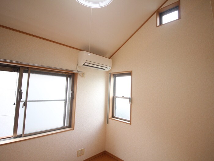 フロイデンブルクの物件内観写真