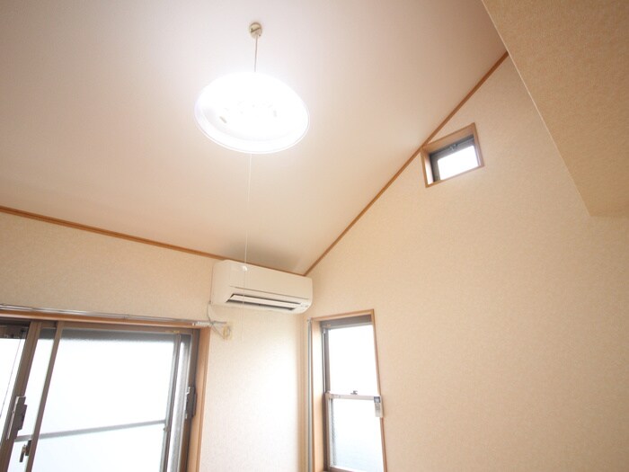 フロイデンブルクの物件内観写真