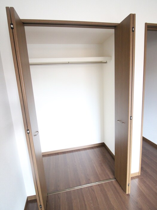 パラディの物件内観写真