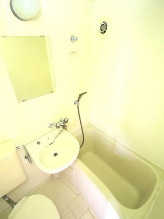 ペアパレス三原の物件内観写真