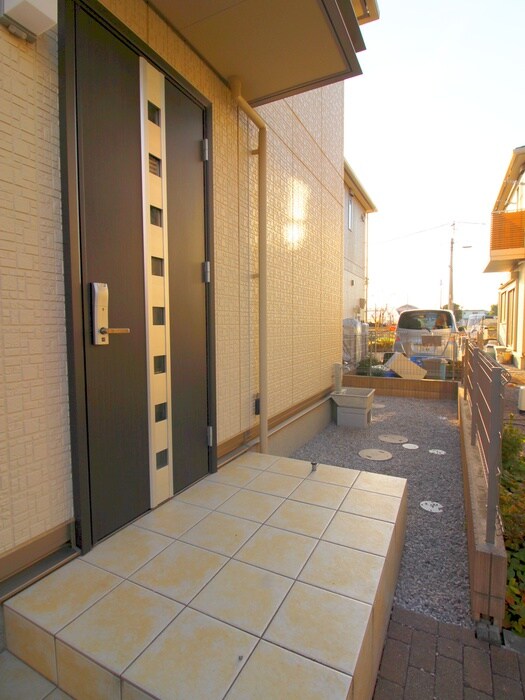 G-Forest西堀(6)の物件外観写真