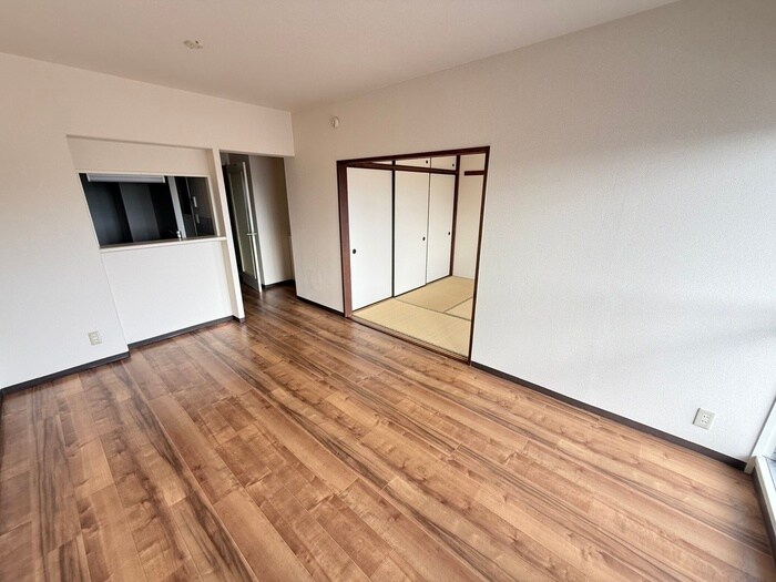 ヒルズ南戸塚3号棟の物件内観写真