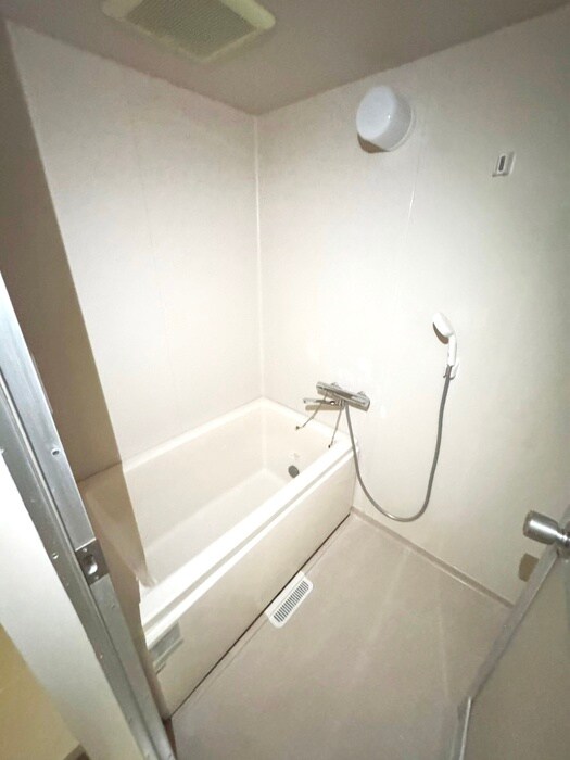 ヒルズ南戸塚3号棟の物件内観写真