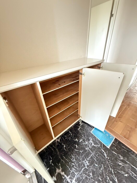 ヒルズ南戸塚3号棟の物件内観写真