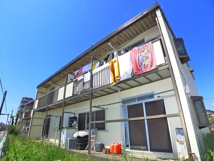 神取ハイツの物件外観写真