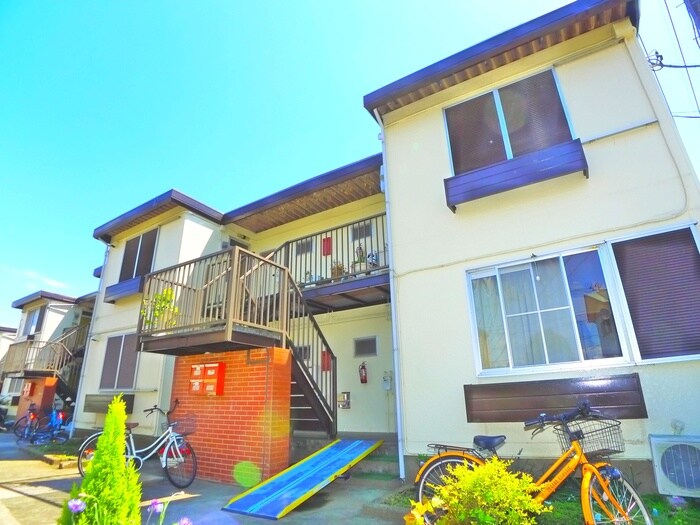 神取ハイツの物件外観写真