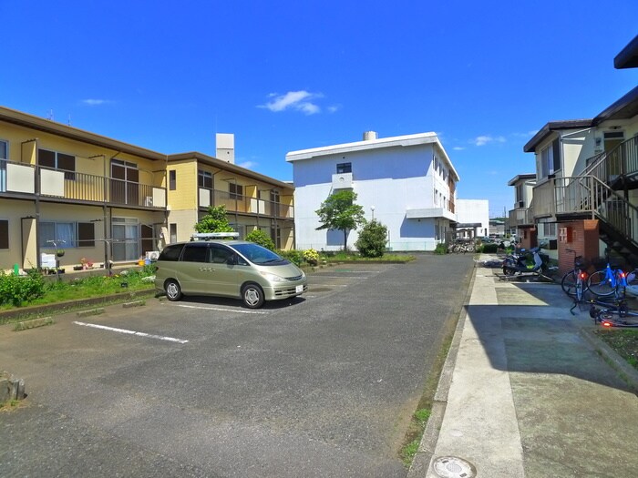 神取ハイツの物件外観写真