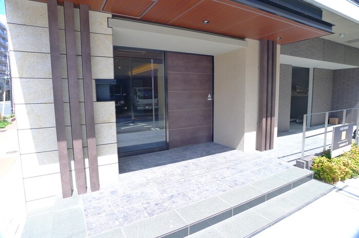 プライマル上野・稲荷町の物件外観写真