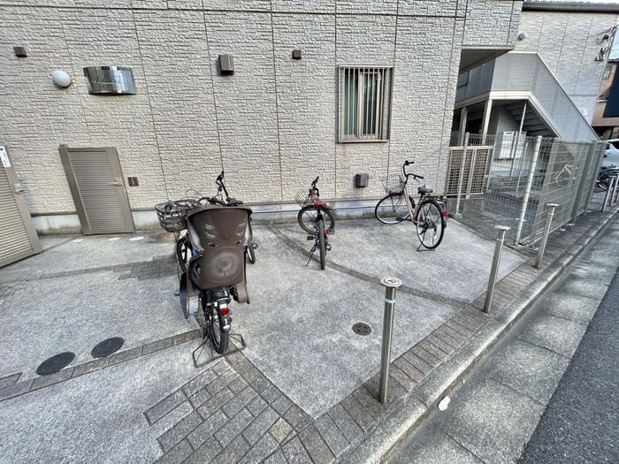 Ｆｅｌｉｓｔａｓの物件外観写真