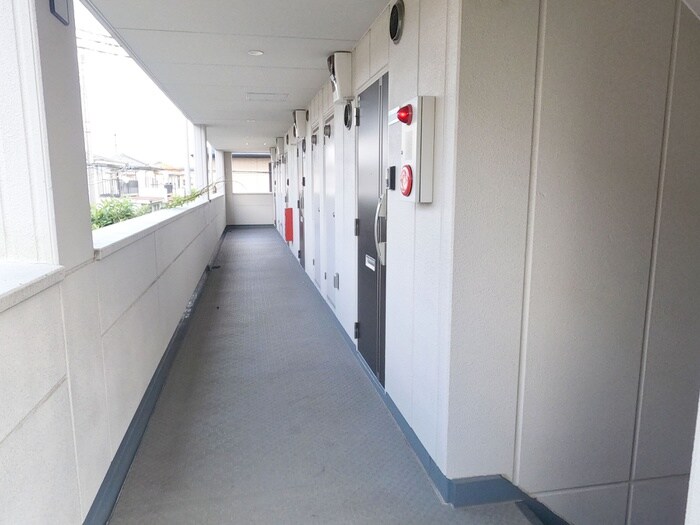 第一フラワーマンションの物件外観写真