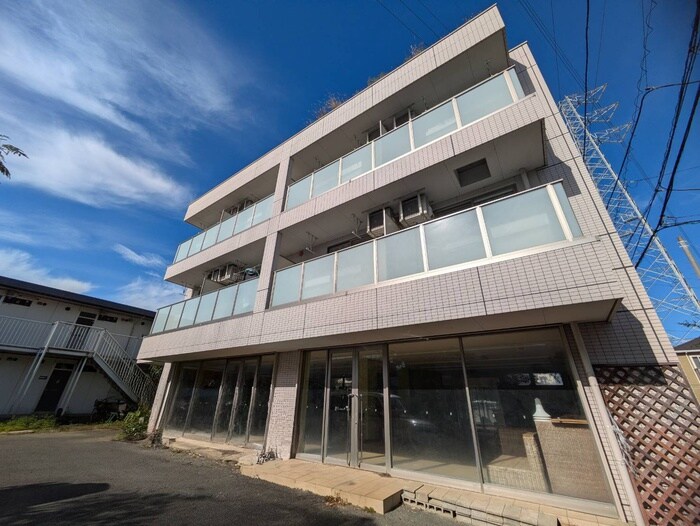 第一フラワーマンションの物件外観写真