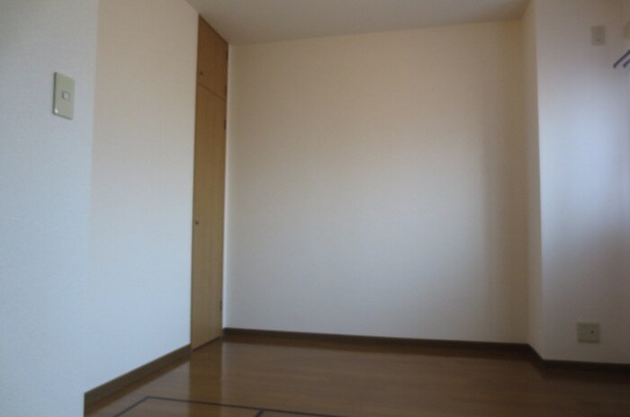 ルネス・パルルの物件内観写真