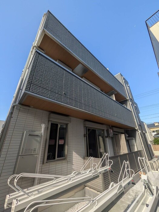 セレスティア若宮の物件外観写真