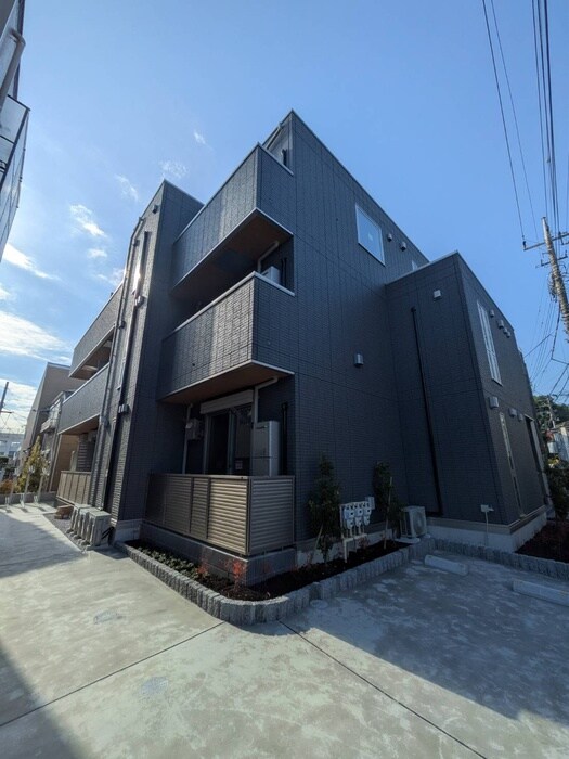 セレスティア若宮の物件外観写真