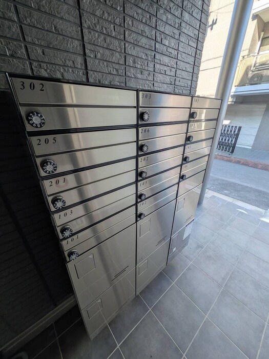 セレスティア若宮の物件外観写真