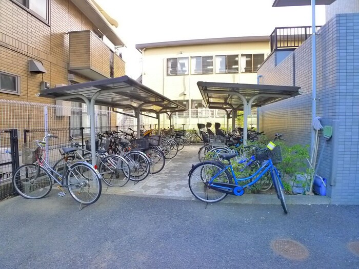 ルネス　グリシーヌの物件外観写真