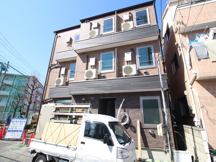 ウェルビーイング五反野の物件外観写真