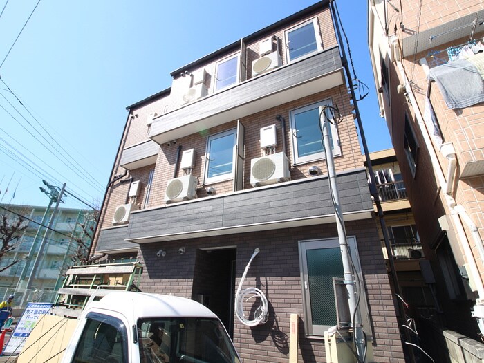 ウェルビーイング五反野の物件外観写真