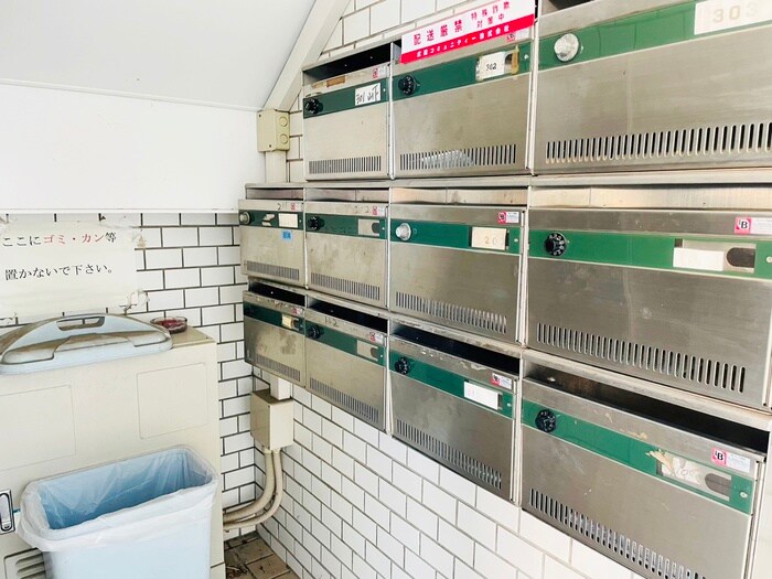 シャト－ロマネの物件外観写真