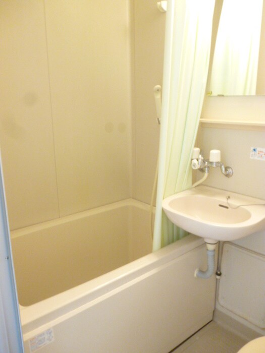 シャト－ロマネの物件内観写真