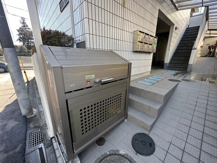 サンヒルズの物件外観写真