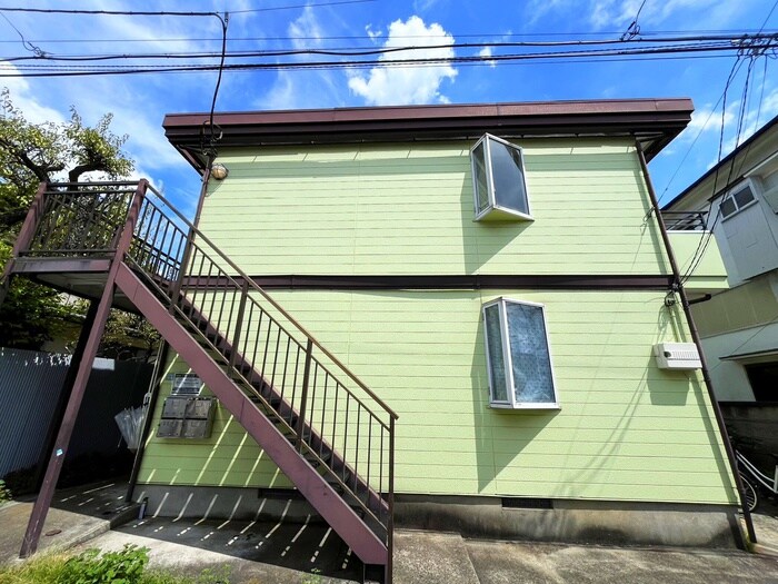 ファミール長崎の物件外観写真