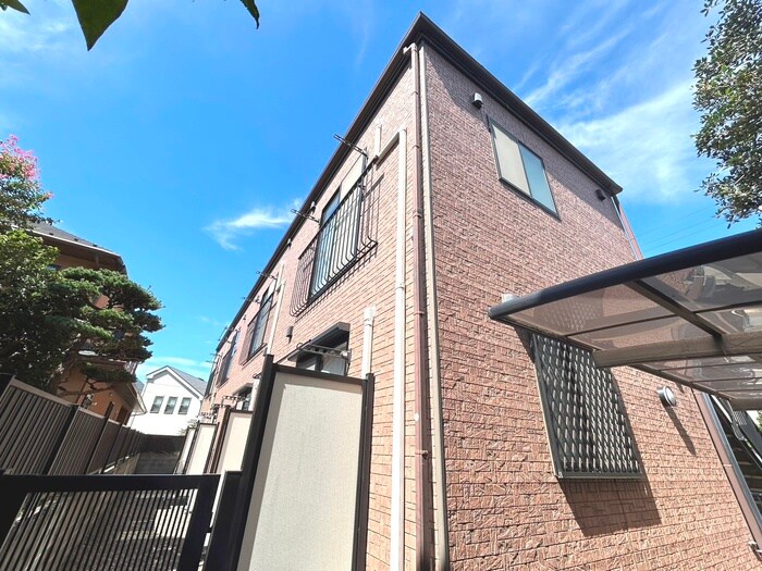 フォンテーヌの物件外観写真