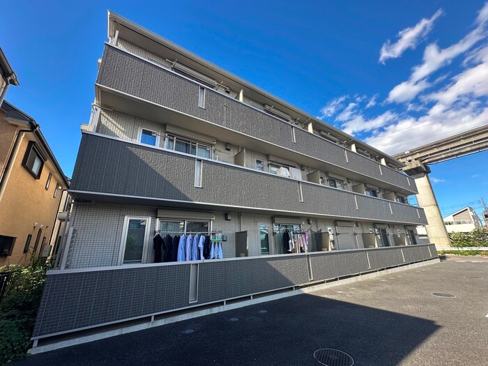 グレースコートの物件外観写真