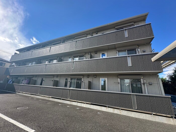 グレースコートの物件外観写真